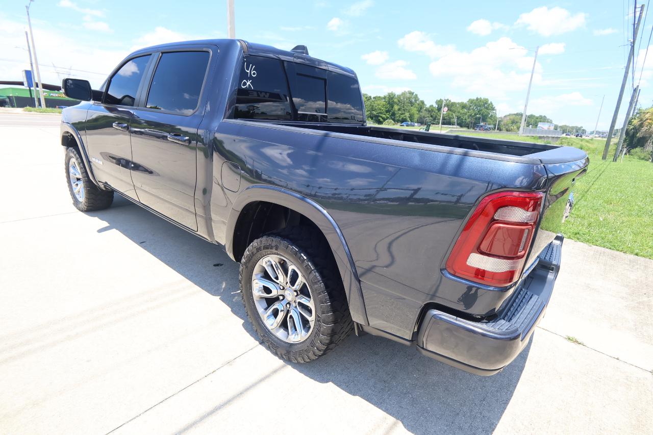 RAM 1500 Laramie 4x4 Crew Cab 5'7" Box 2021