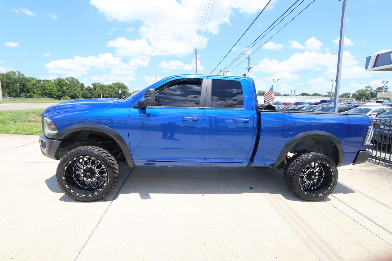 RAM 1500 Classic Warlock 4x2 Quad Cab 6'4" Box 2019