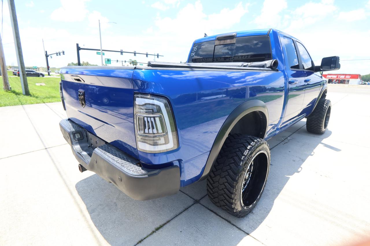 RAM 1500 Classic Warlock 4x2 Quad Cab 6'4" Box 2019