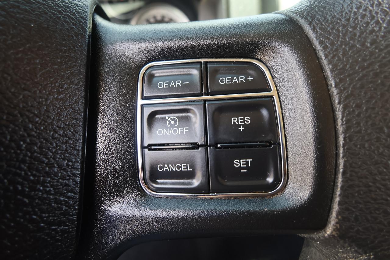 RAM 1500 Classic Warlock 4x2 Quad Cab 6'4" Box 2019