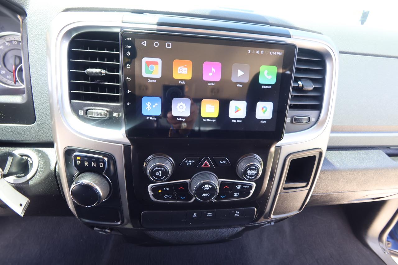 RAM 1500 Classic Warlock 4x2 Quad Cab 6'4" Box 2019