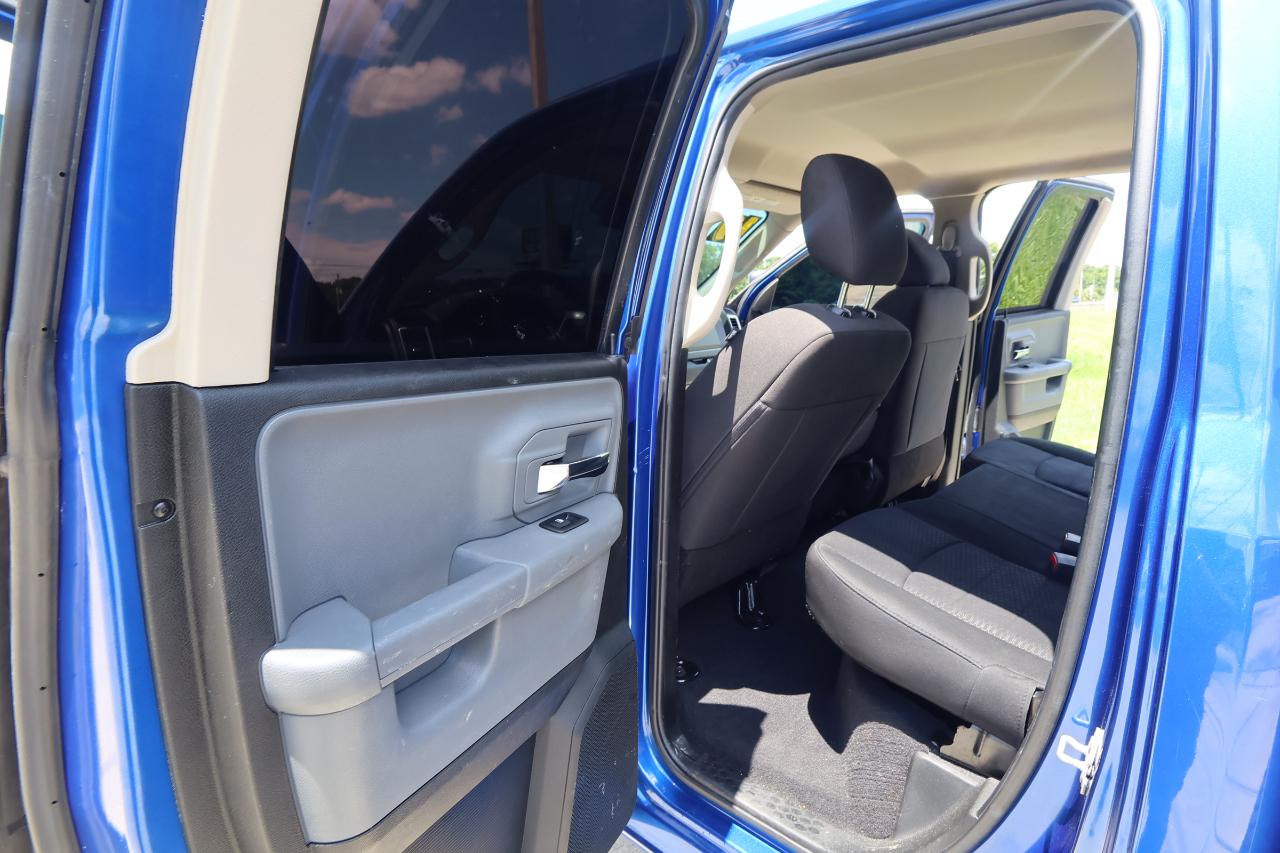 RAM 1500 Classic Warlock 4x2 Quad Cab 6'4" Box 2019