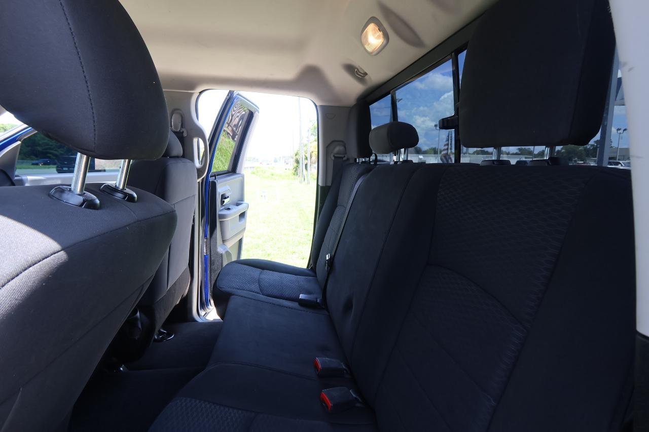 RAM 1500 Classic Warlock 4x2 Quad Cab 6'4" Box 2019