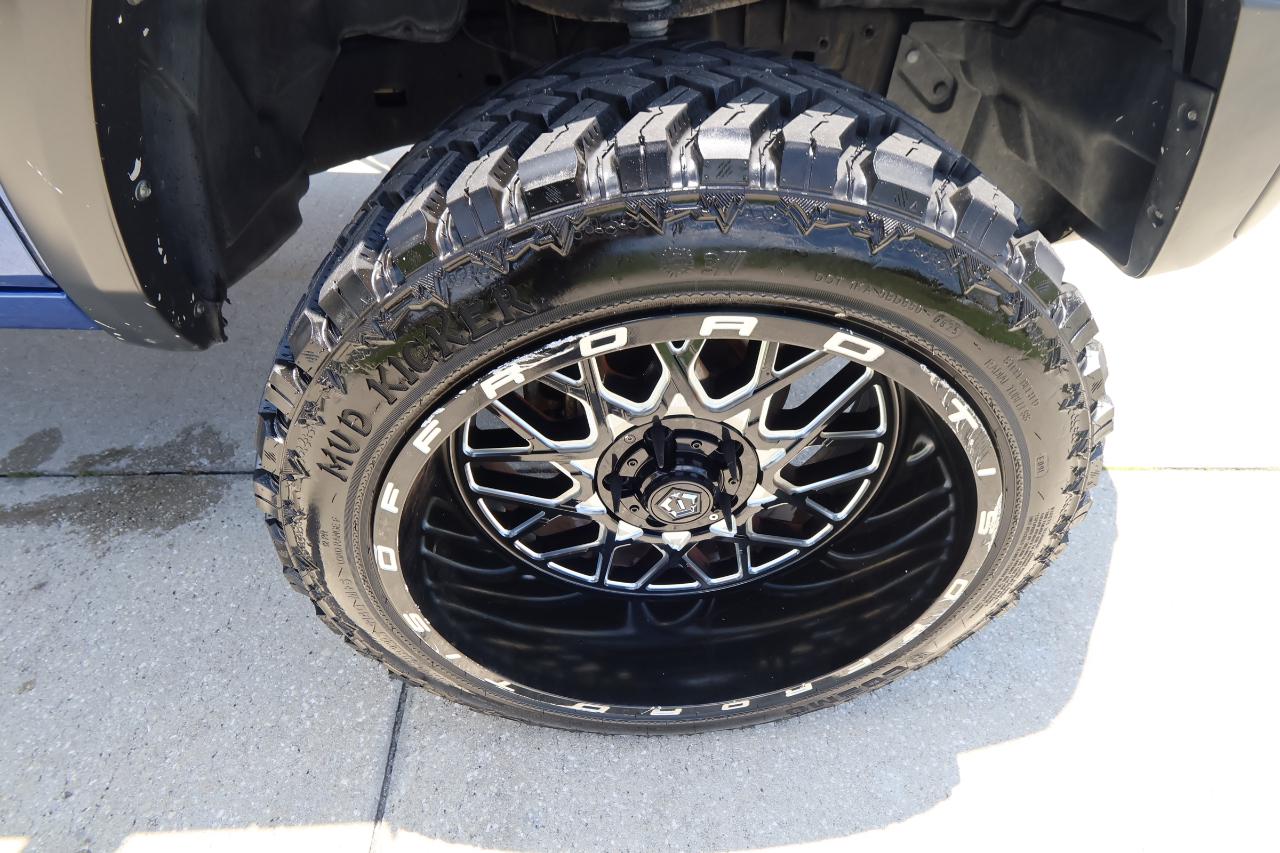 RAM 1500 Classic Warlock 4x2 Quad Cab 6'4" Box 2019