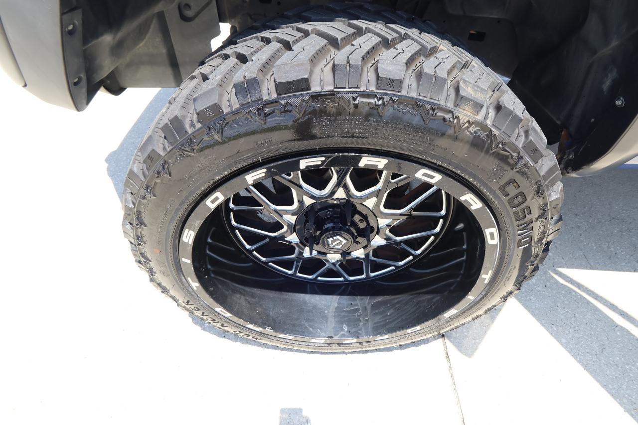 RAM 1500 Classic Warlock 4x2 Quad Cab 6'4" Box 2019