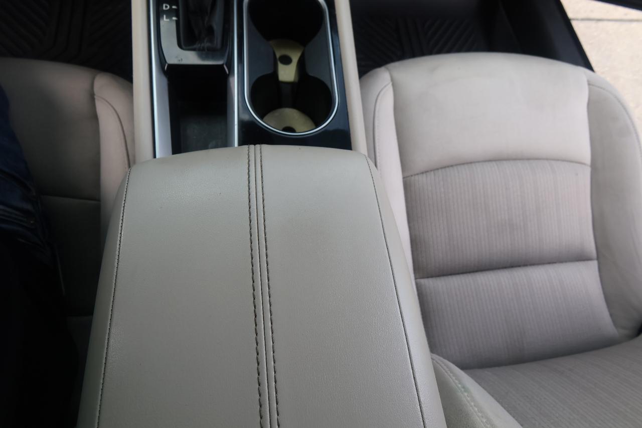 Nissan Altima 2.5 SV Sedan 2021