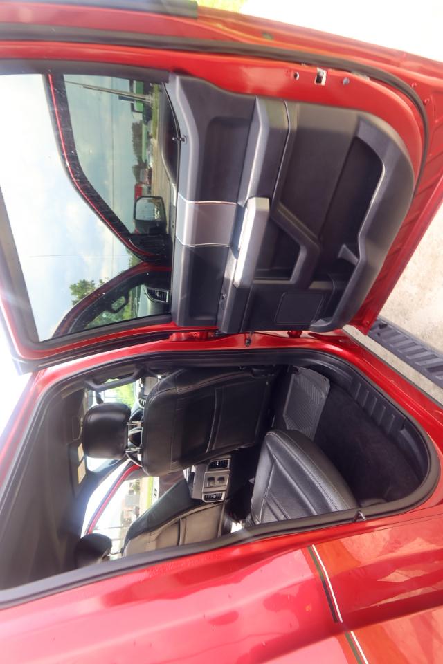 Ford F-150 2WD SuperCrew 145" XLT 2015