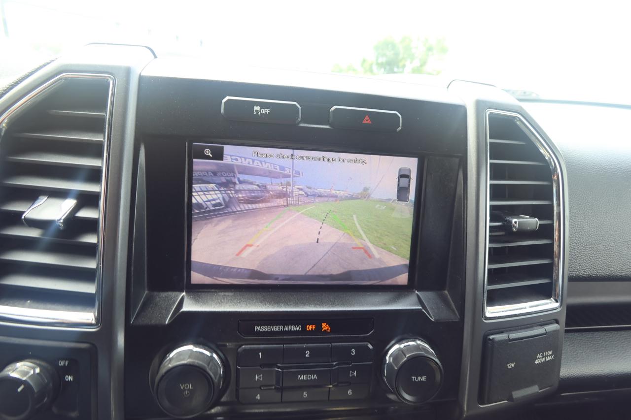 Ford F-150 2WD SuperCrew 145" XLT 2015
