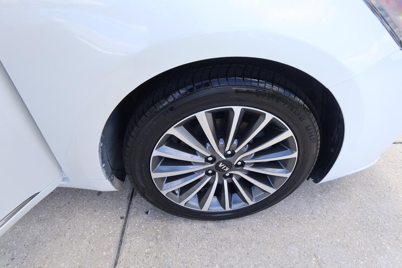 Kia Cadenza Premium Sedan 2018