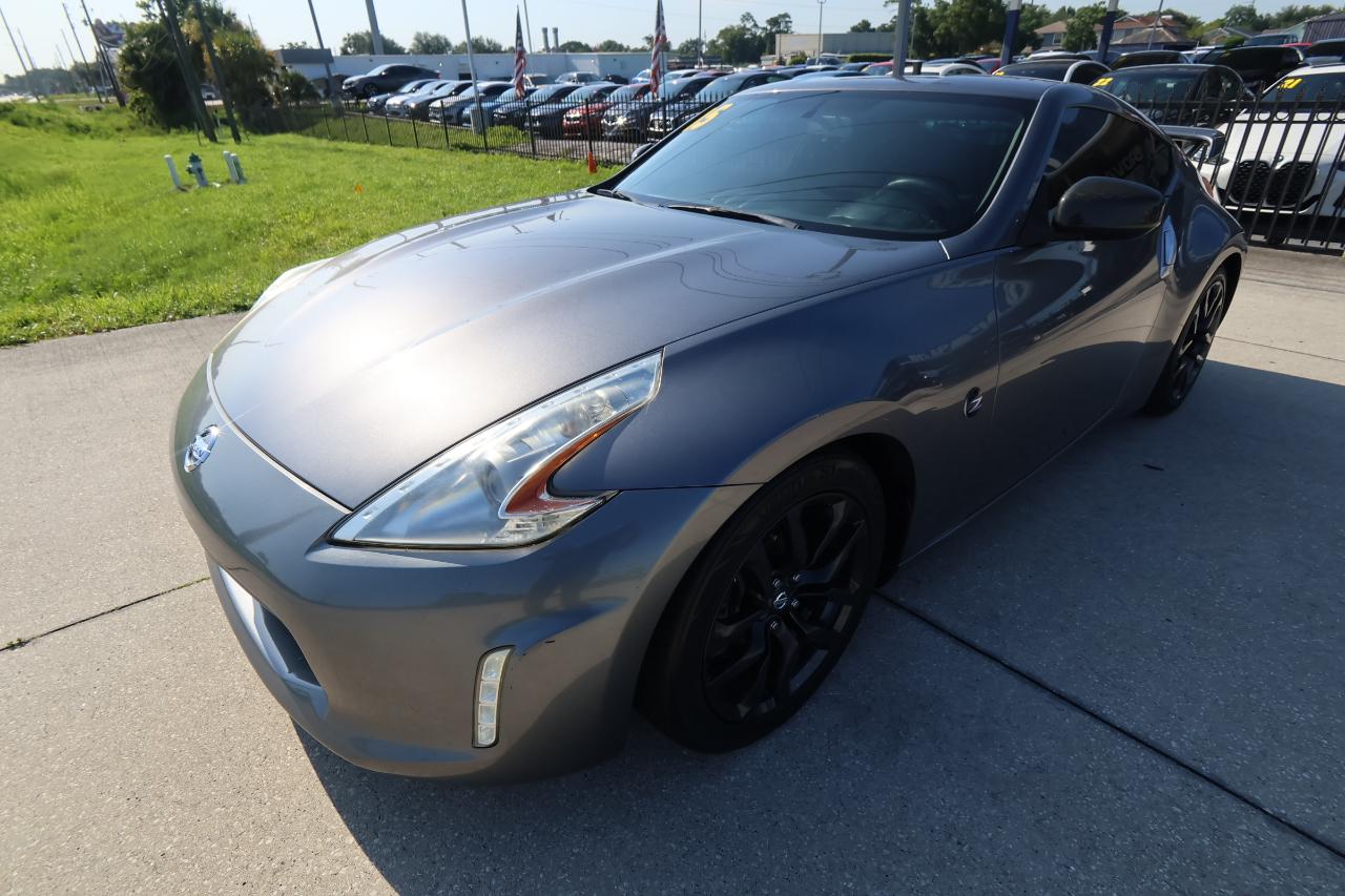 Nissan 370Z 2dr Cpe Auto 2015