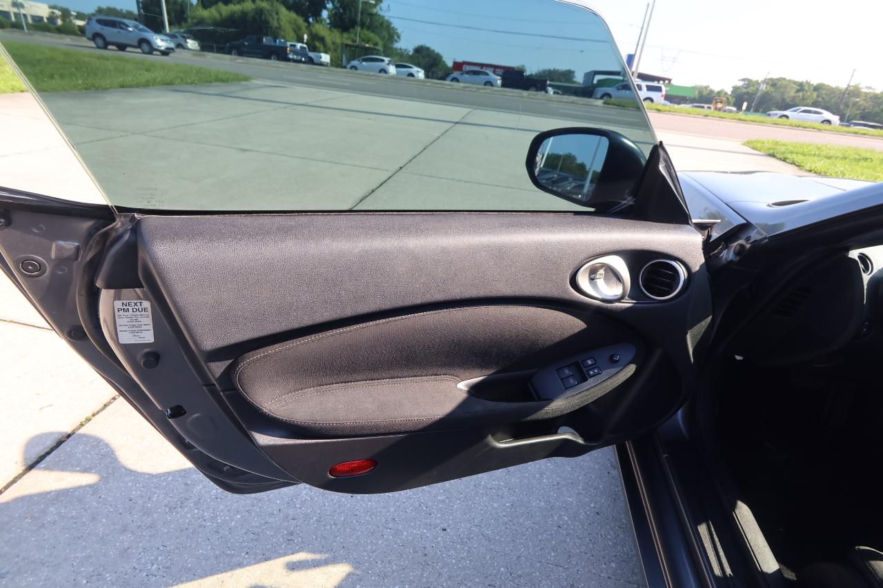 Nissan 370Z 2dr Cpe Auto 2015