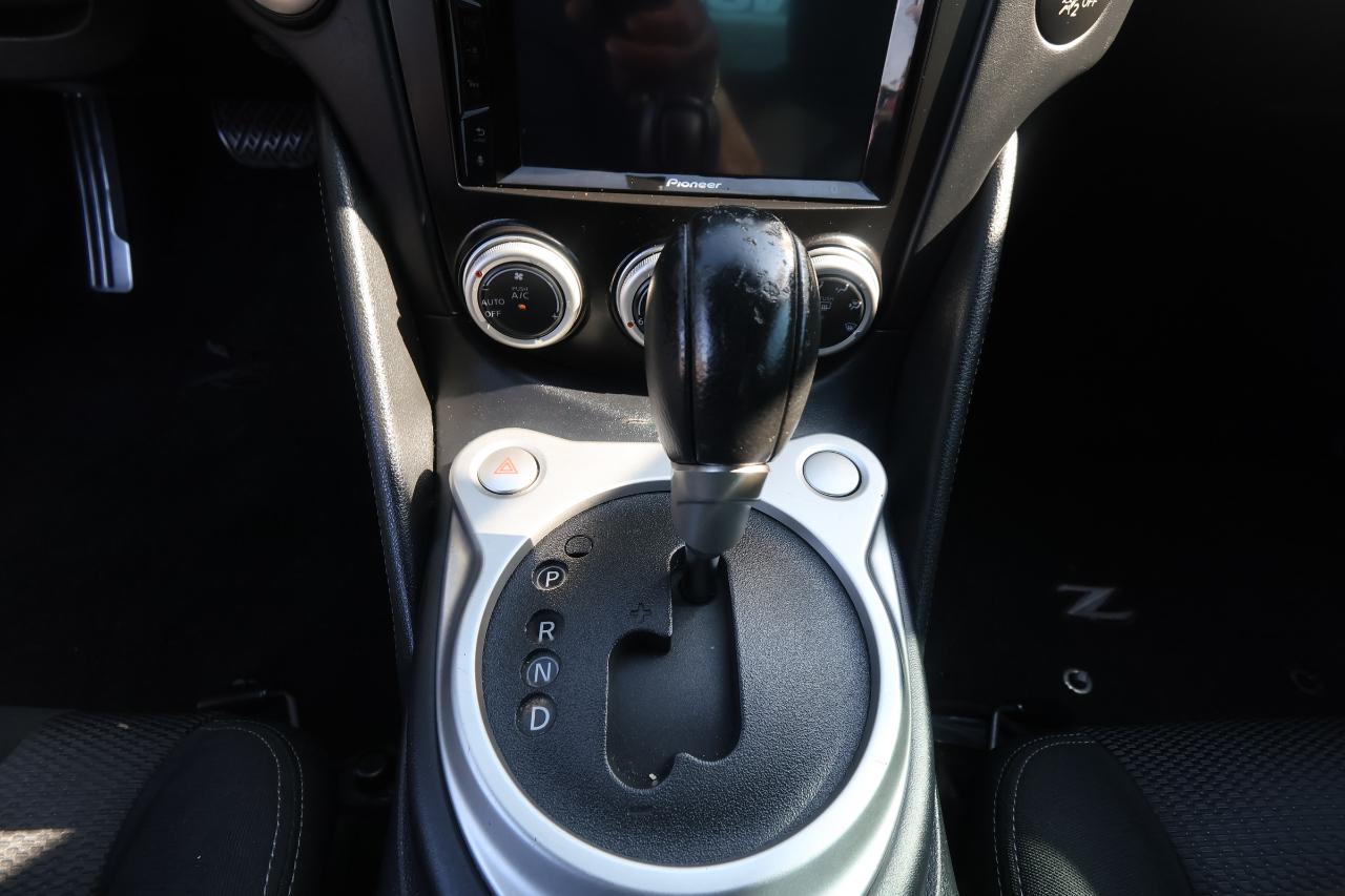 Nissan 370Z 2dr Cpe Auto 2015