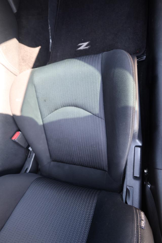 Nissan 370Z 2dr Cpe Auto 2015