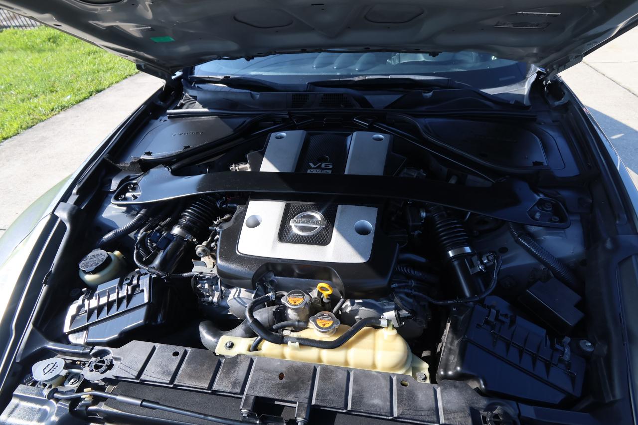 Nissan 370Z 2dr Cpe Auto 2015
