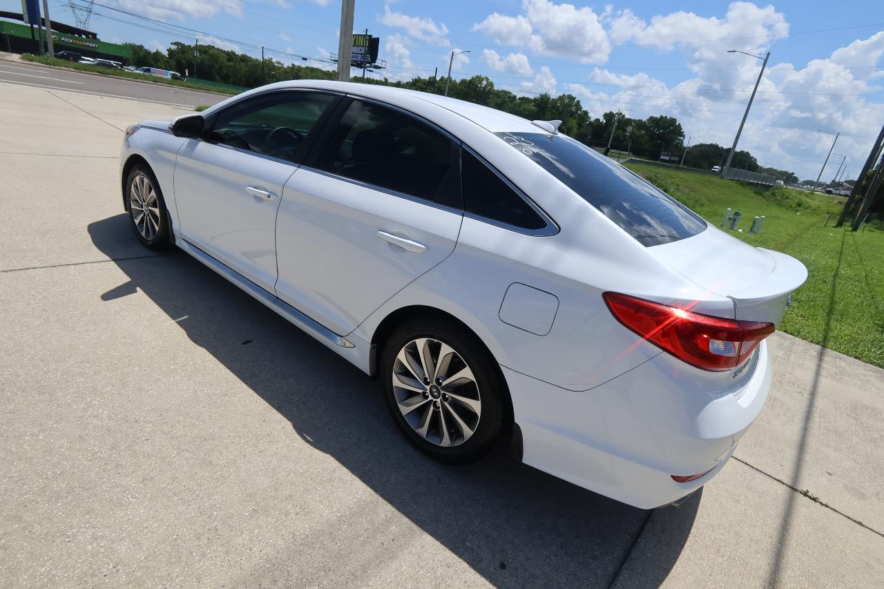 Hyundai Sonata 4dr Sdn 2.4L Sport PZEV 2016