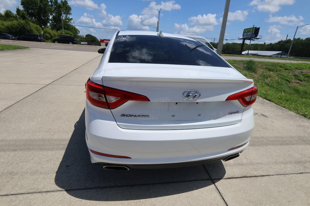 Hyundai Sonata 4dr Sdn 2.4L Sport PZEV 2016