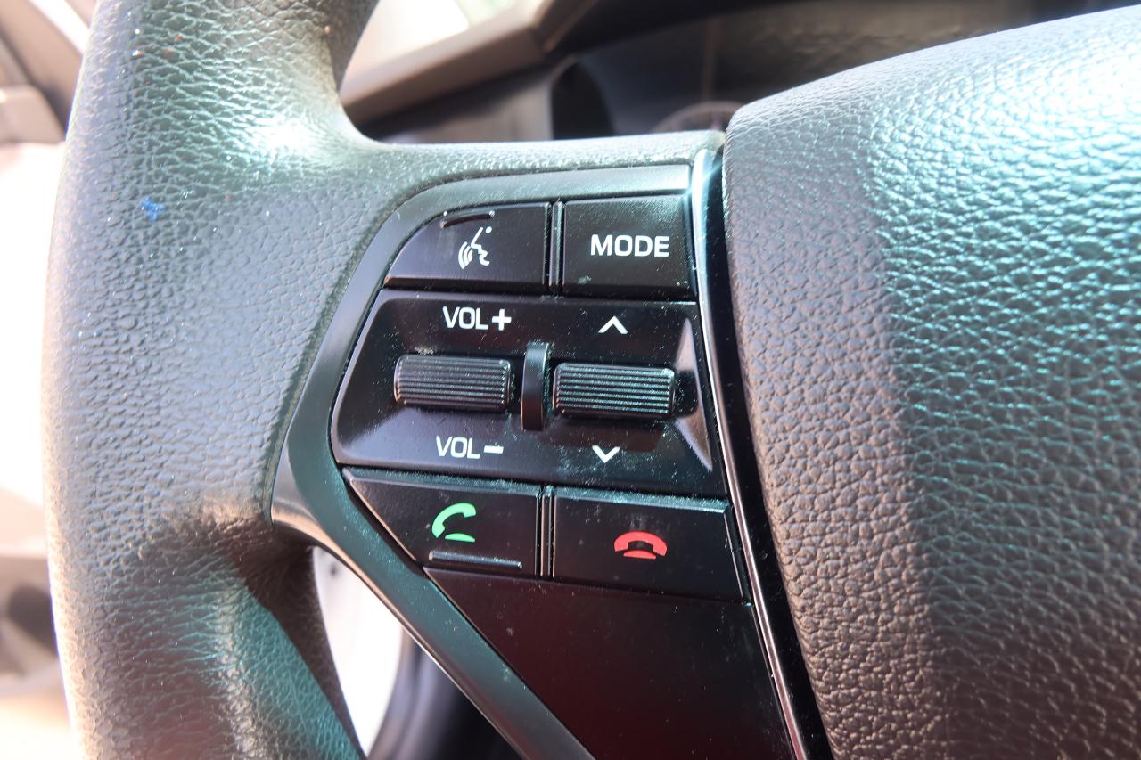 Hyundai Sonata 4dr Sdn 2.4L Sport PZEV 2016