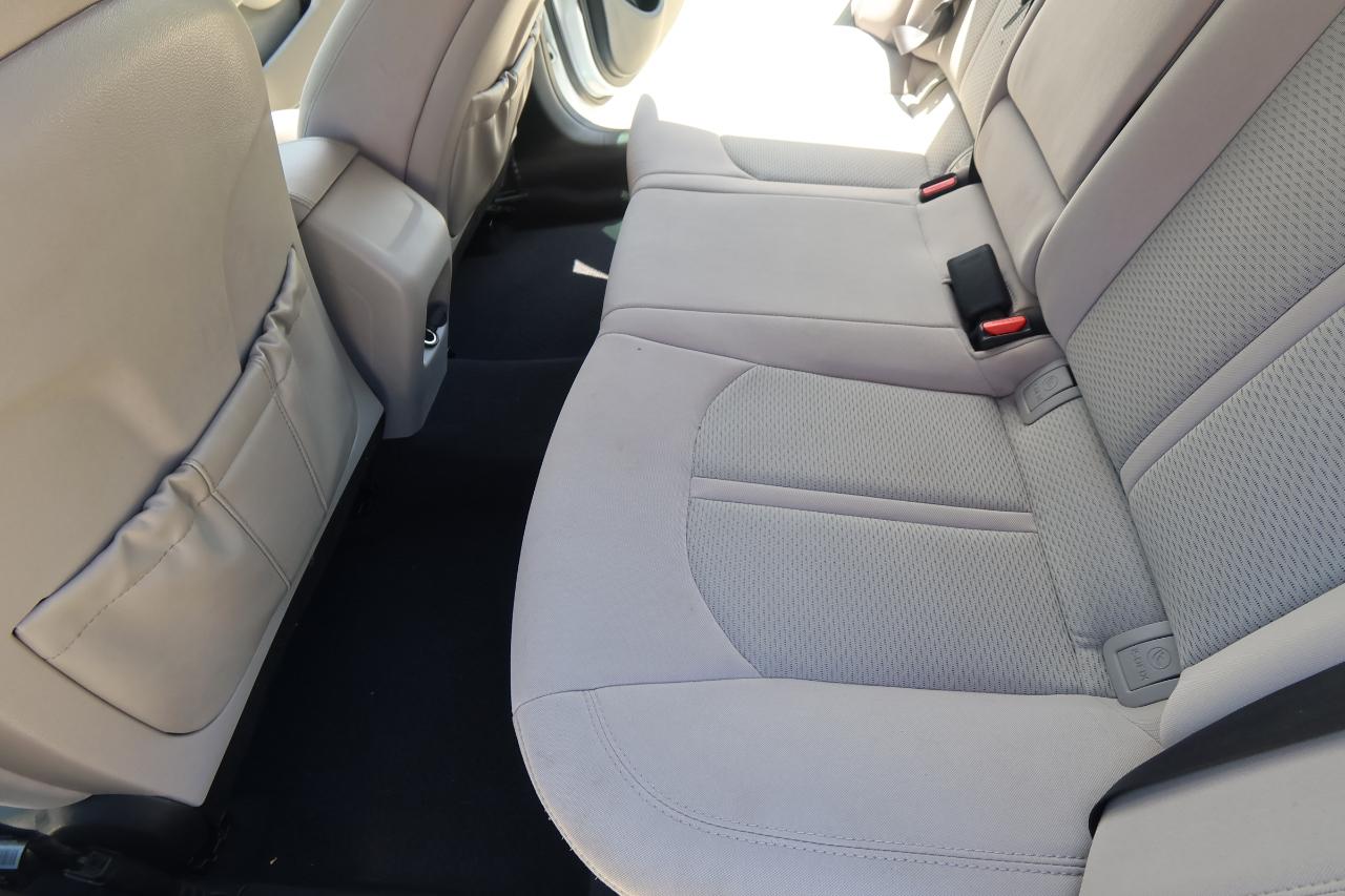 Hyundai Sonata 4dr Sdn 2.4L Sport PZEV 2016
