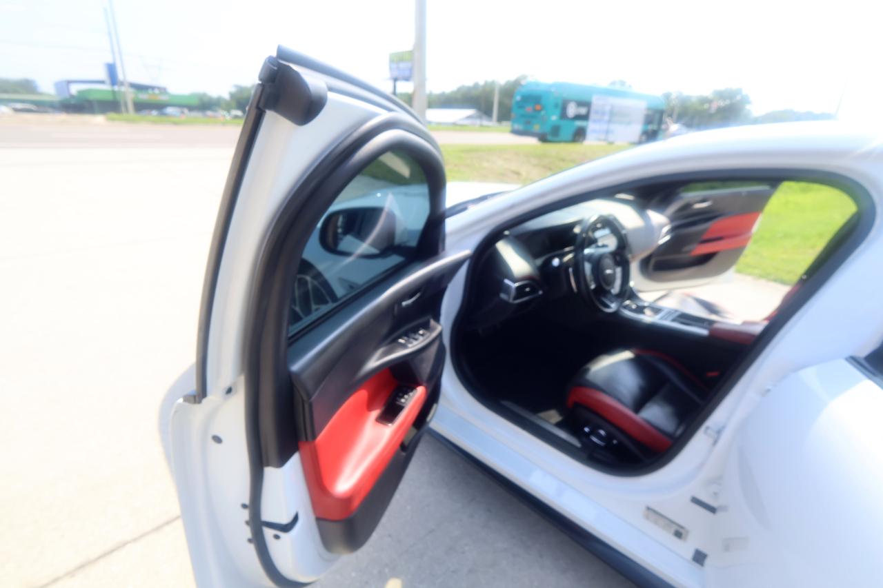Jaguar XE S RWD 2018