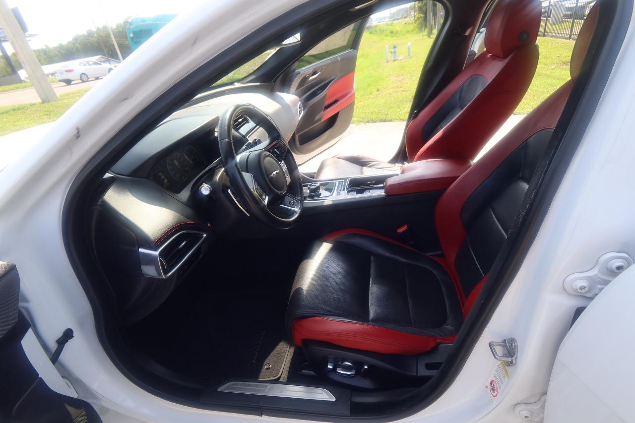 Jaguar XE S RWD 2018