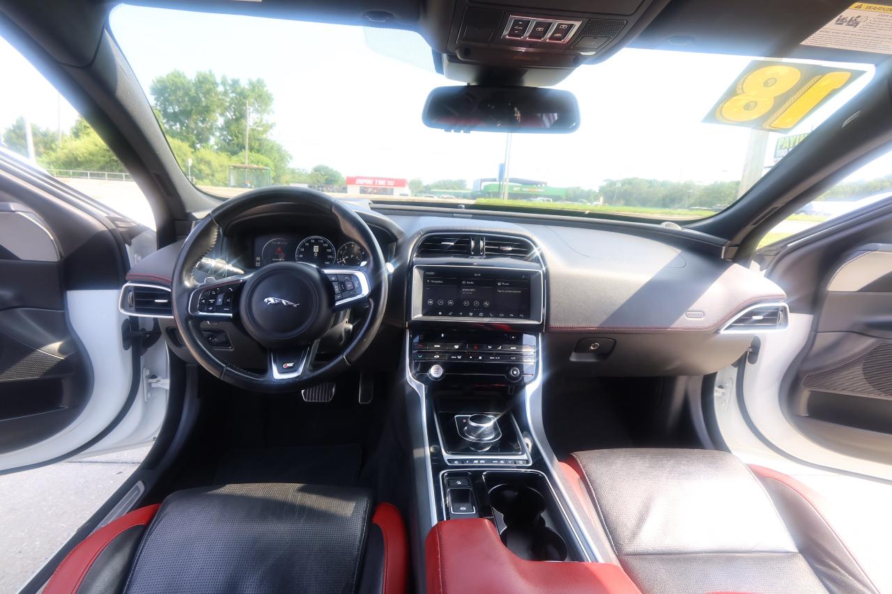 Jaguar XE S RWD 2018