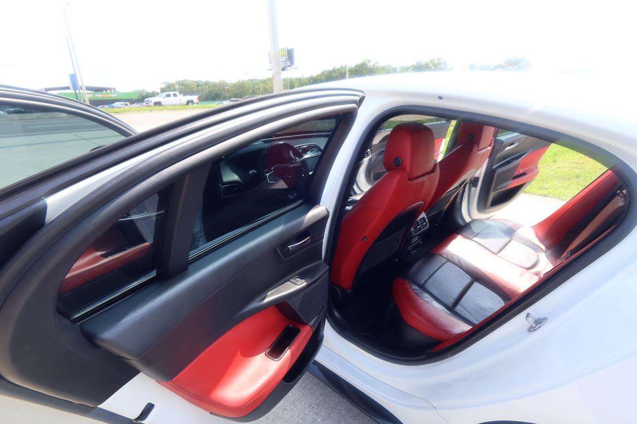 Jaguar XE S RWD 2018