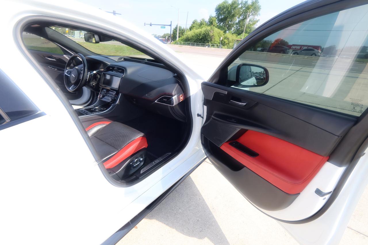 Jaguar XE S RWD 2018