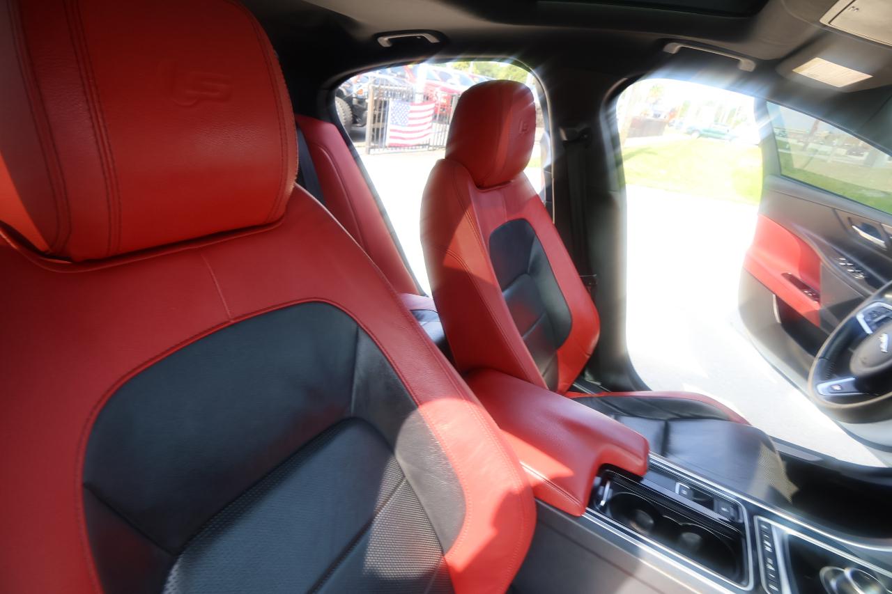 Jaguar XE S RWD 2018