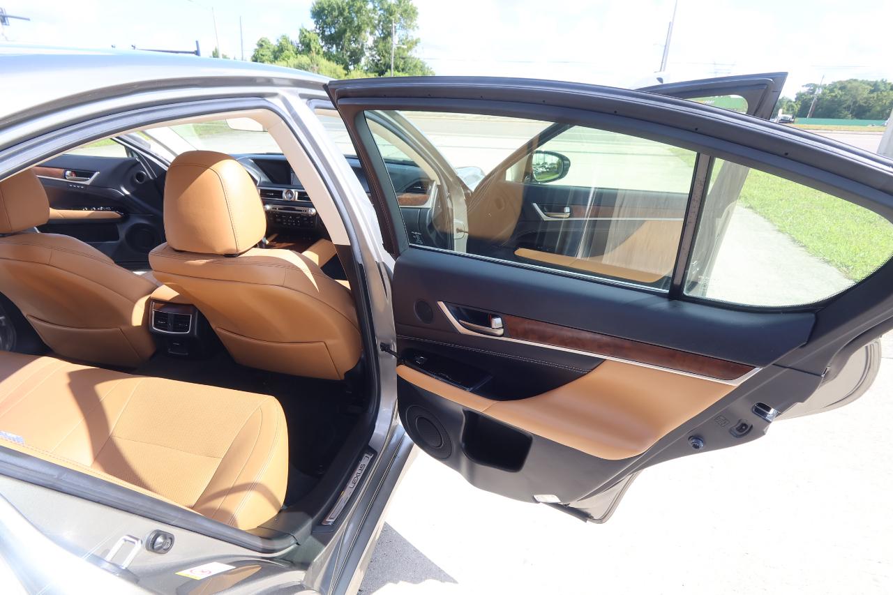 Lexus GS 350 4dr Sdn RWD 2016
