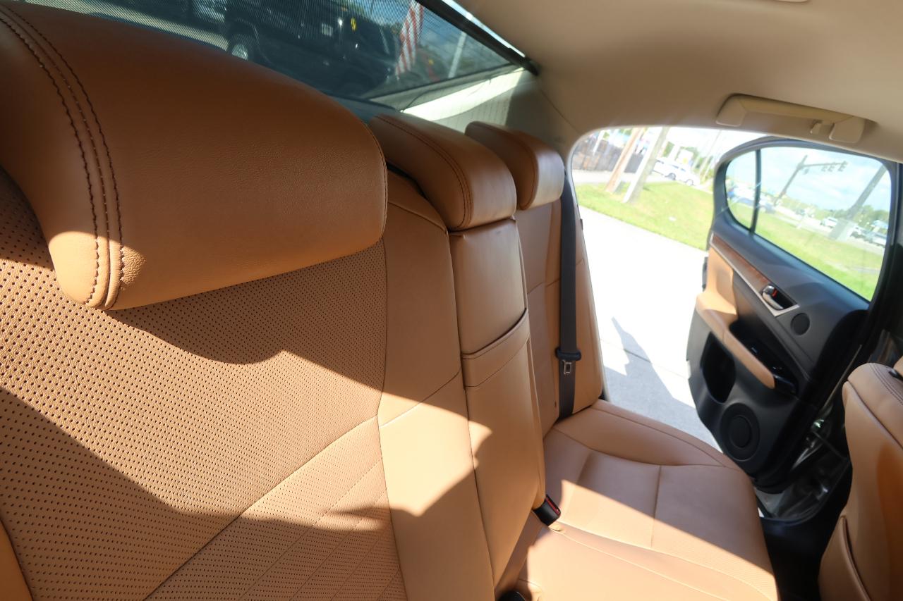 Lexus GS 350 4dr Sdn RWD 2016