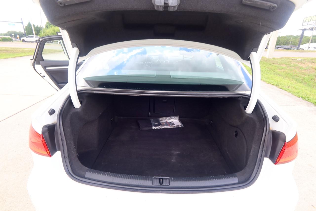 Audi A3 4dr Sdn FWD 1.8T Premium 2016