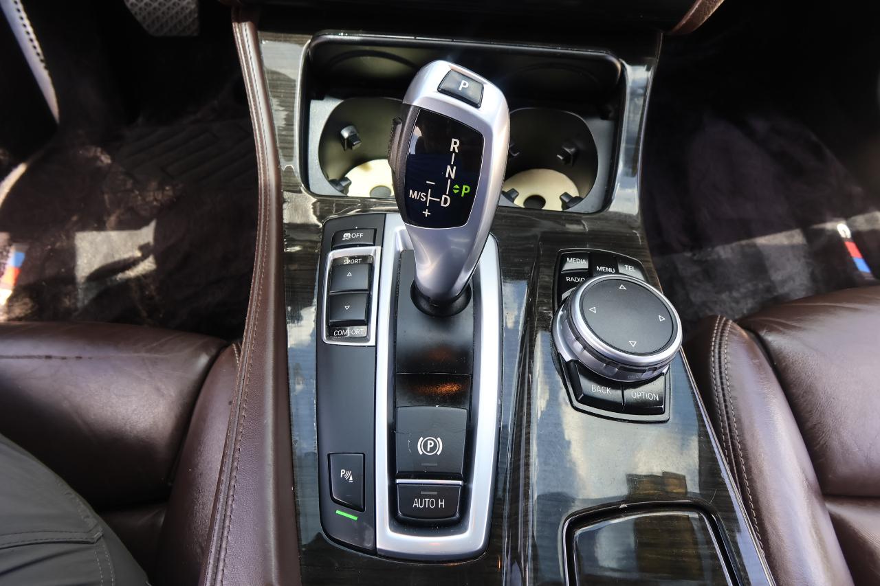 BMW 5 Series 4dr Sdn 535i RWD 2015