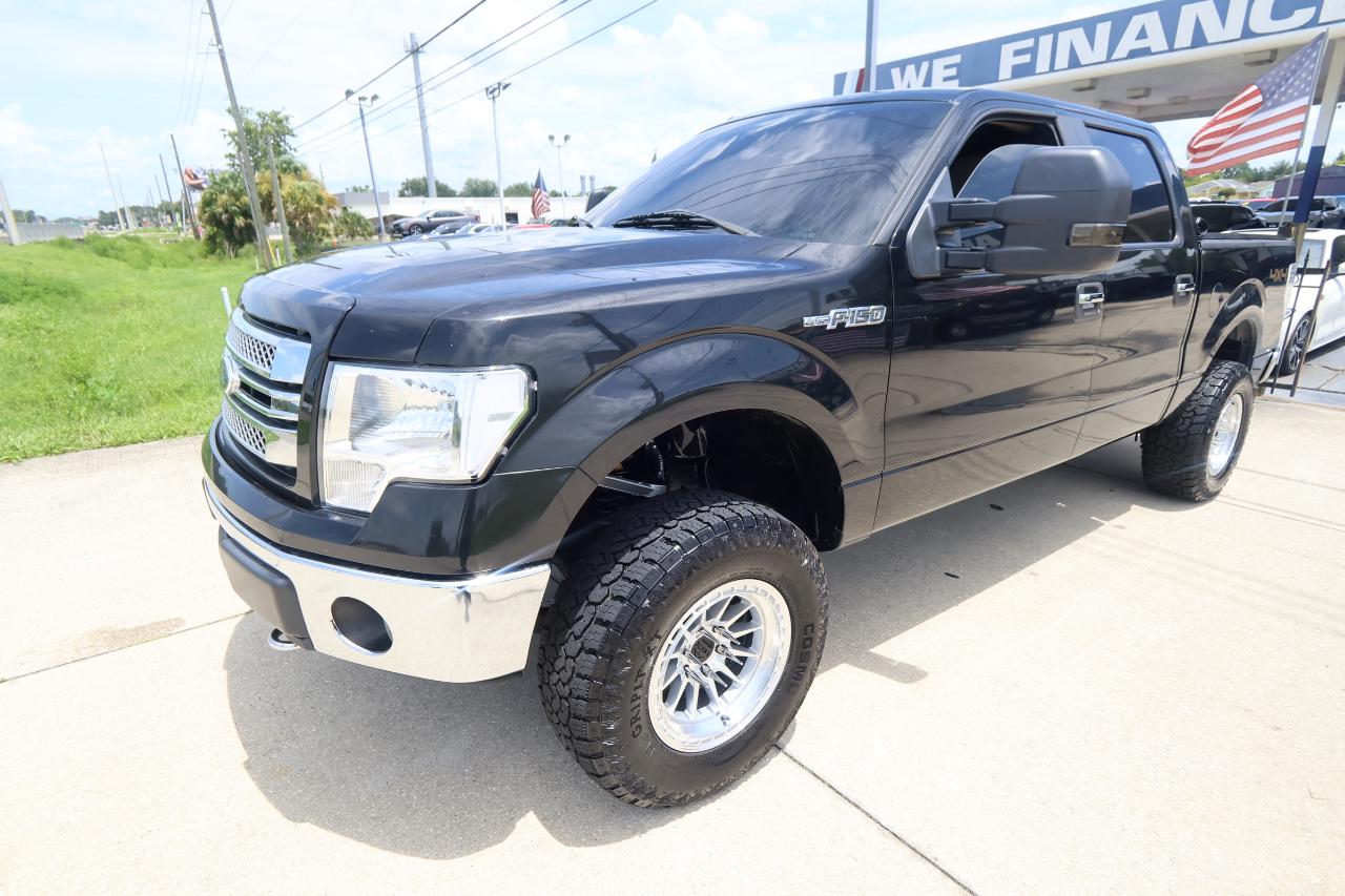Ford F-150 4WD SuperCrew 145" XLT 2013