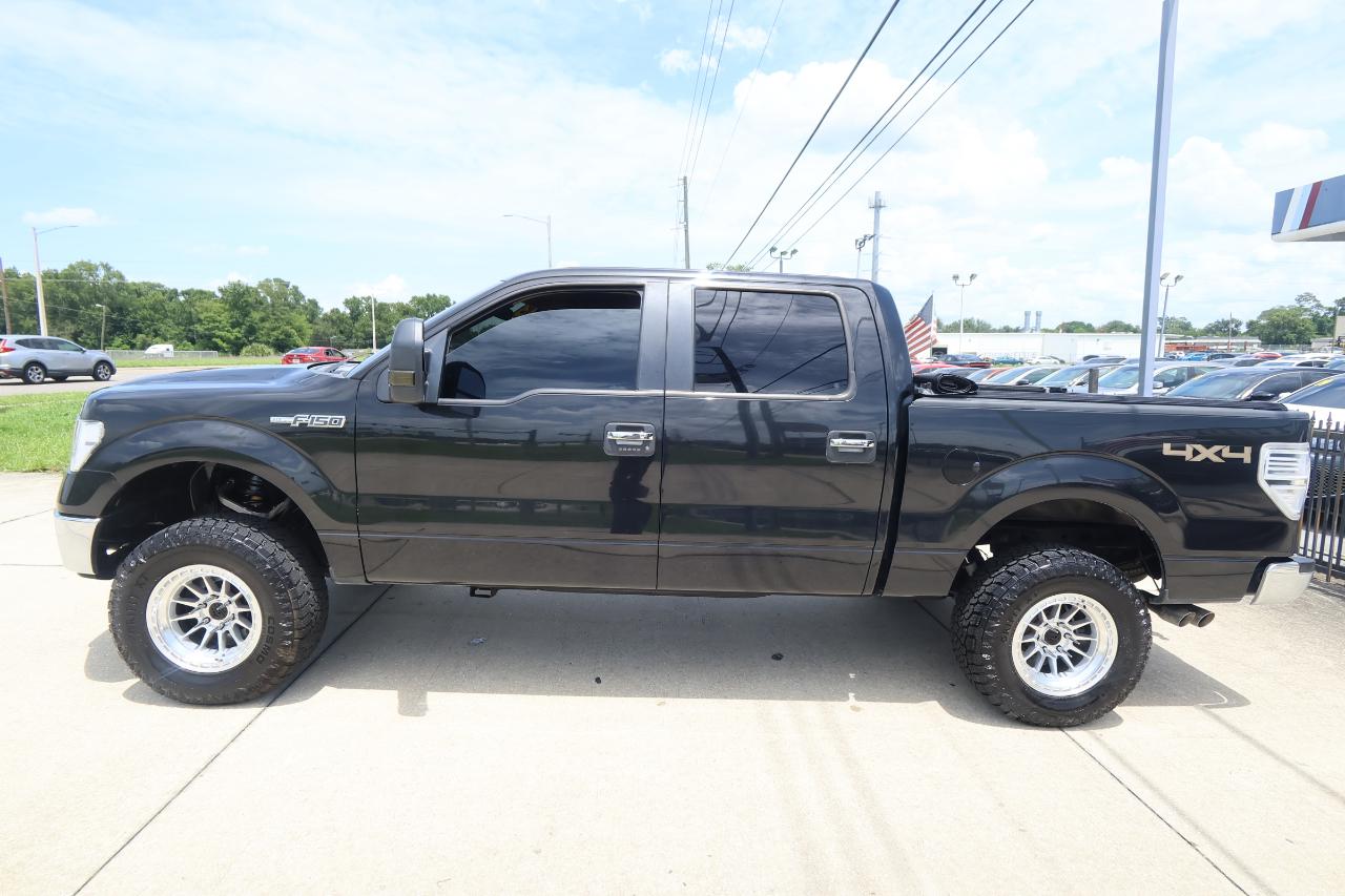 Ford F-150 4WD SuperCrew 145" XLT 2013