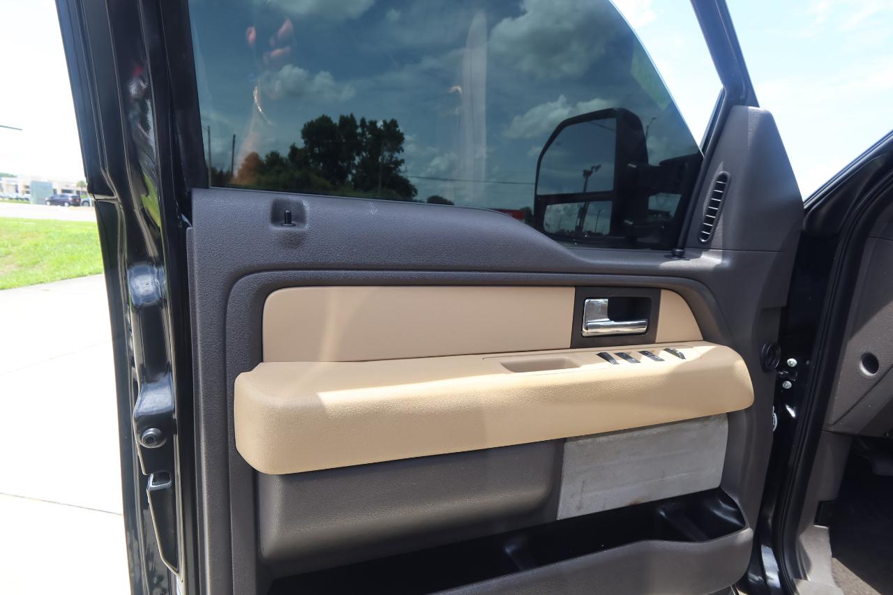 Ford F-150 4WD SuperCrew 145" XLT 2013