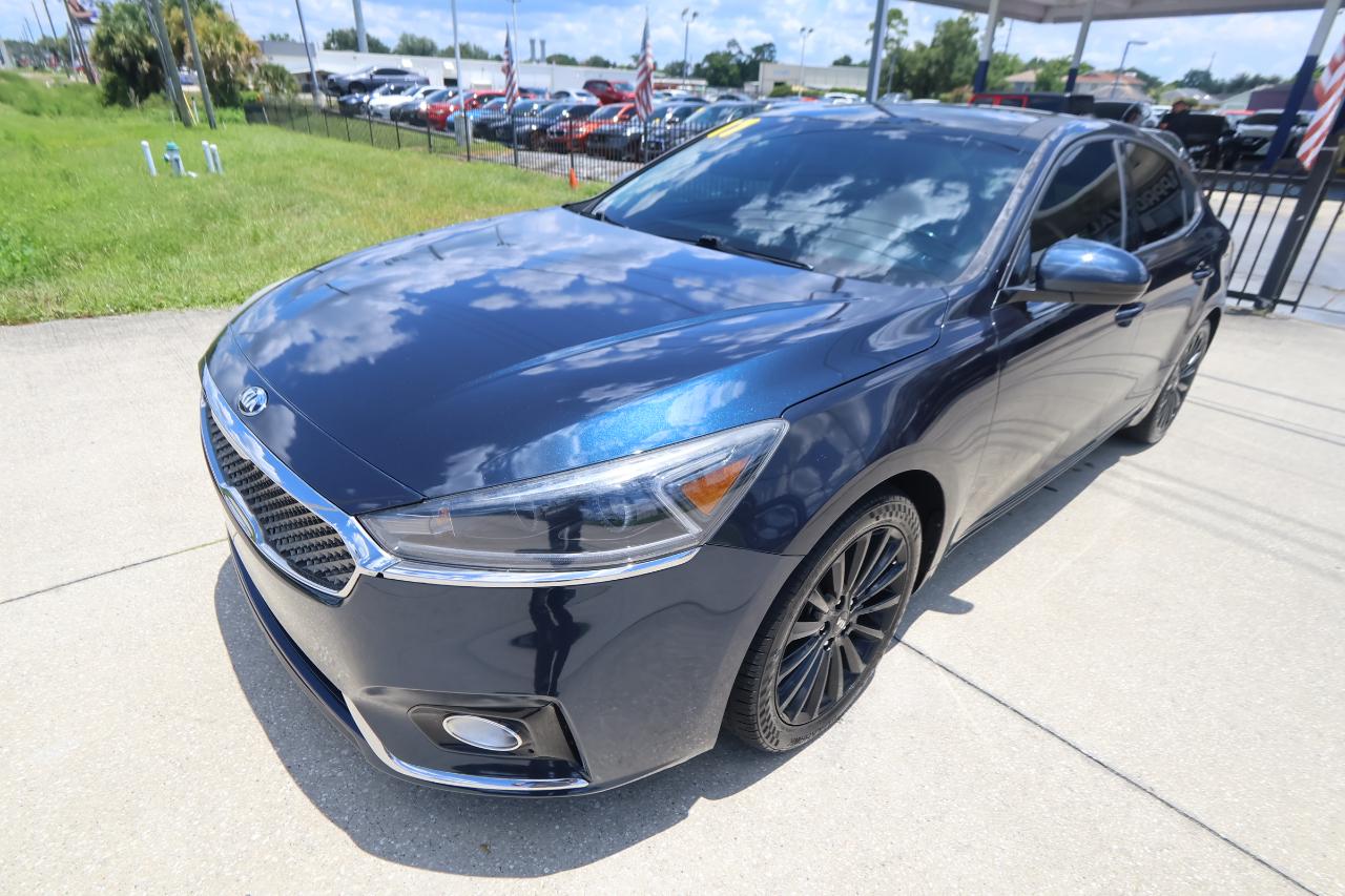 Kia Cadenza Premium Sedan 2017