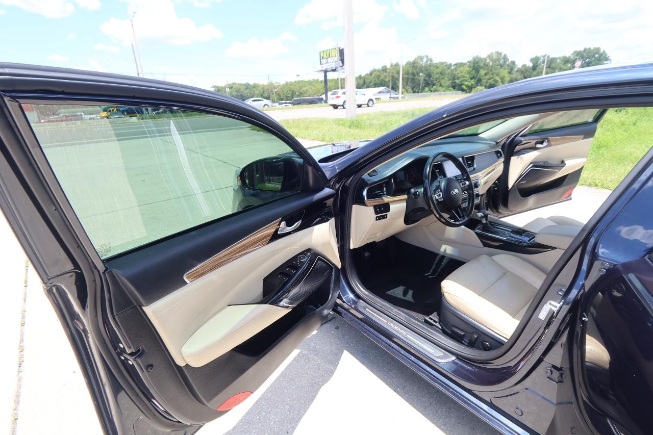 Kia Cadenza Premium Sedan 2017