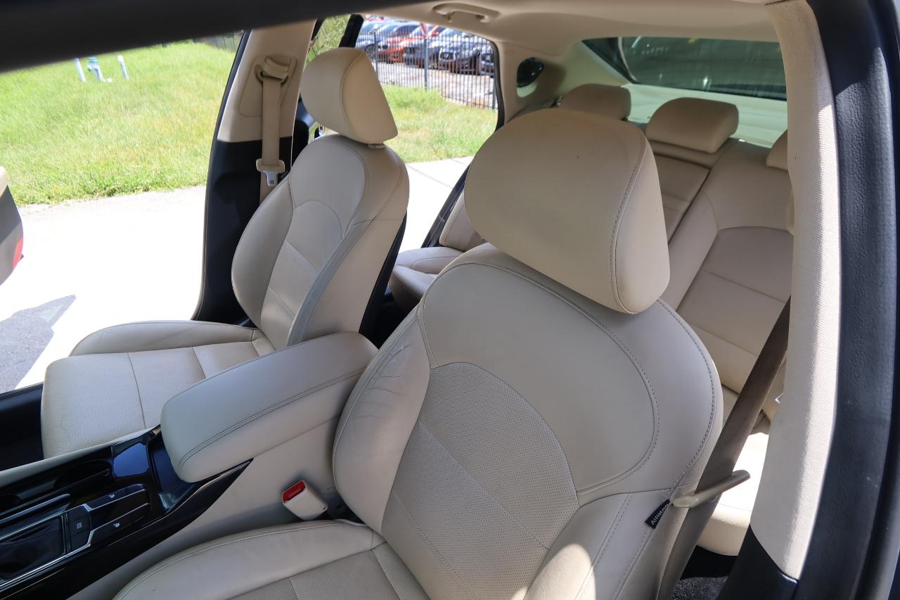 Kia Cadenza Premium Sedan 2017