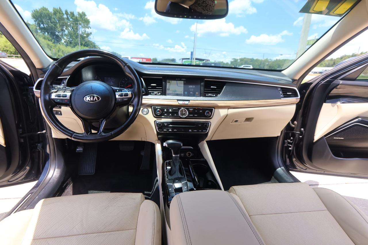 Kia Cadenza Premium Sedan 2017