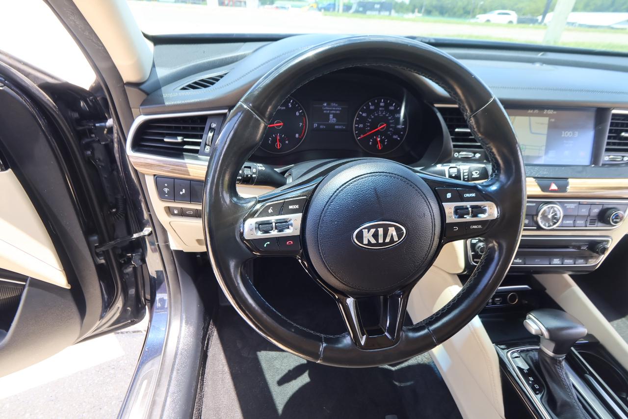 Kia Cadenza Premium Sedan 2017