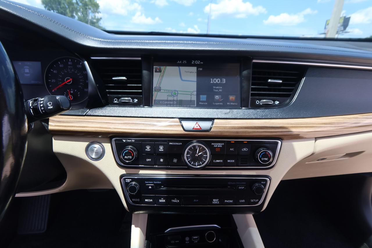 Kia Cadenza Premium Sedan 2017