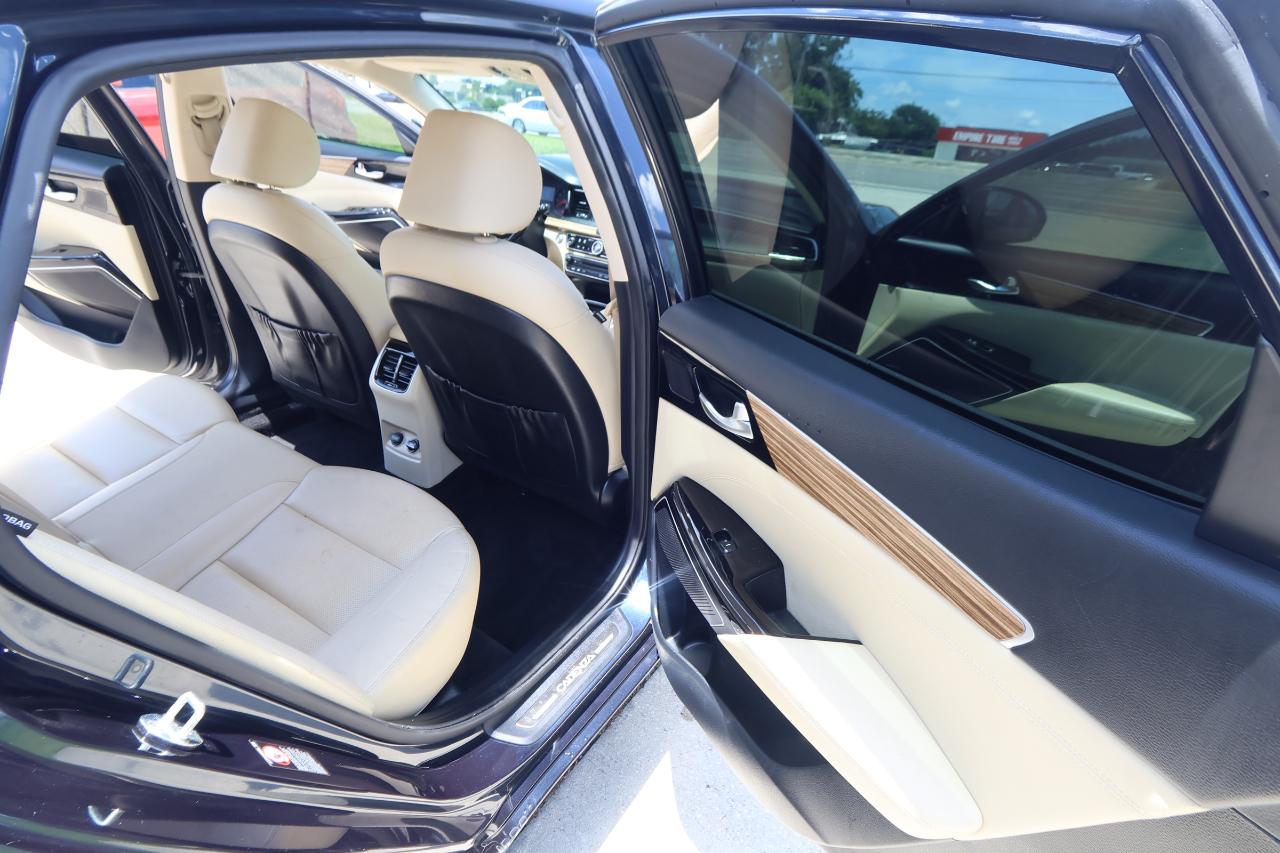 Kia Cadenza Premium Sedan 2017