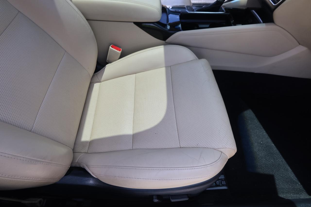 Kia Cadenza Premium Sedan 2017