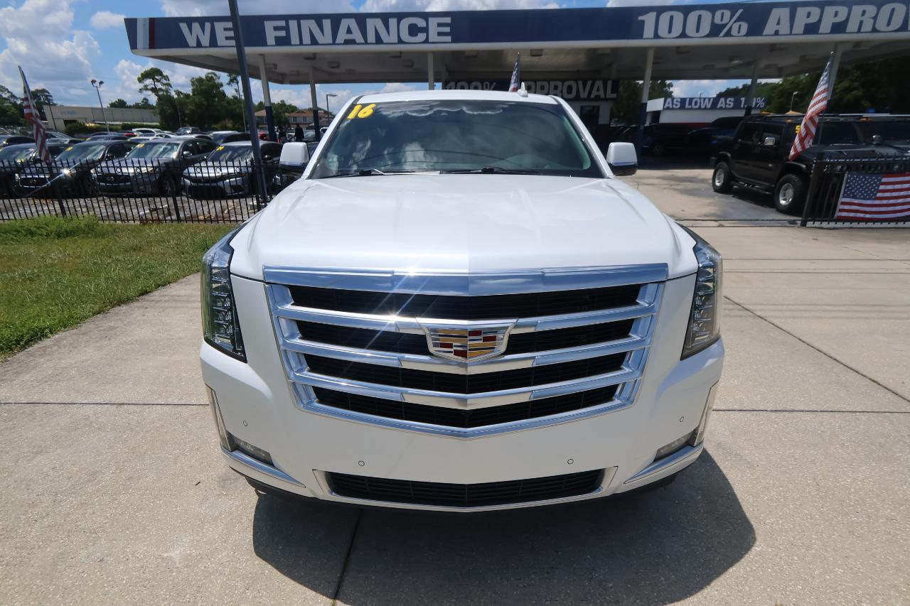Cadillac Escalade 2WD 4dr Luxury Collection 2016