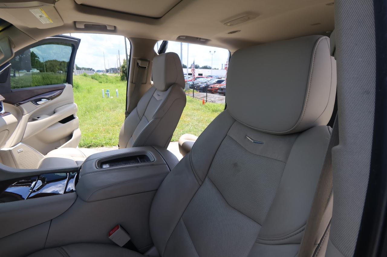 Cadillac Escalade 2WD 4dr Luxury Collection 2016