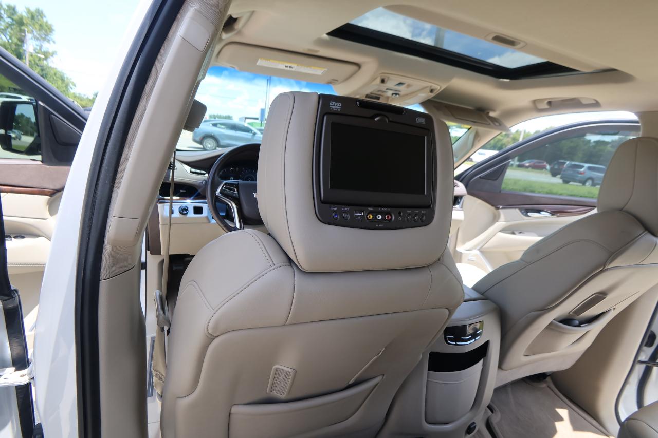 Cadillac Escalade 2WD 4dr Luxury Collection 2016