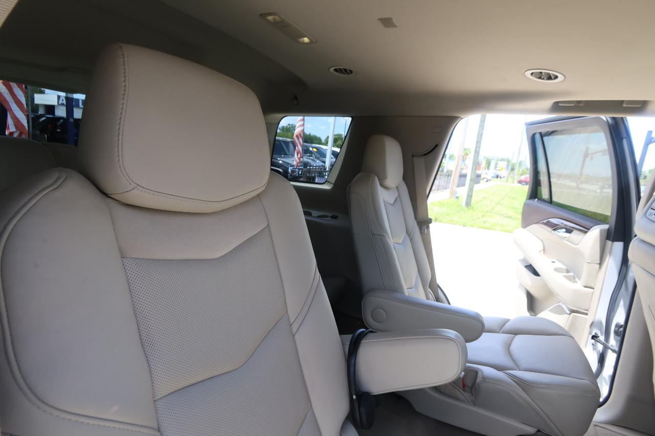 Cadillac Escalade 2WD 4dr Luxury Collection 2016