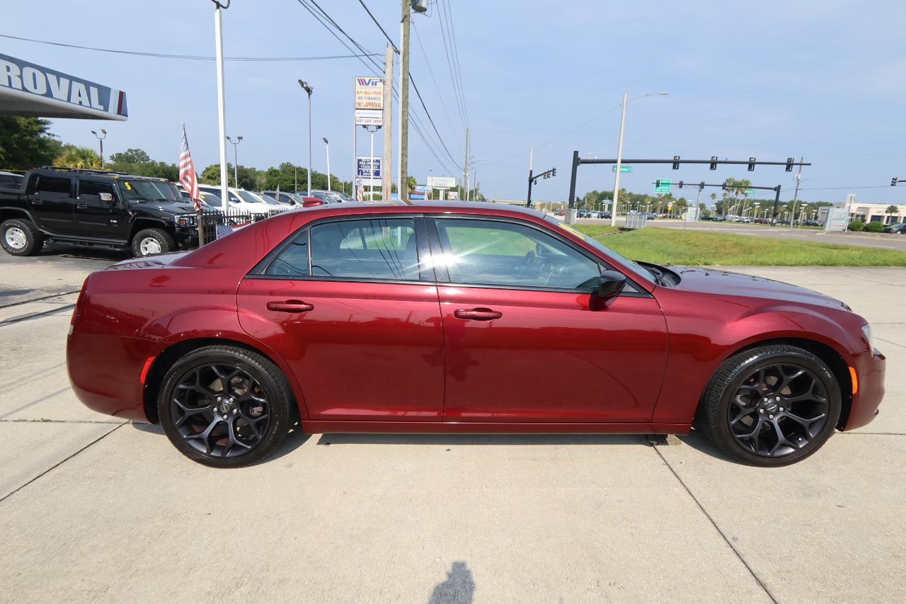 Chrysler 300 Touring RWD 2019