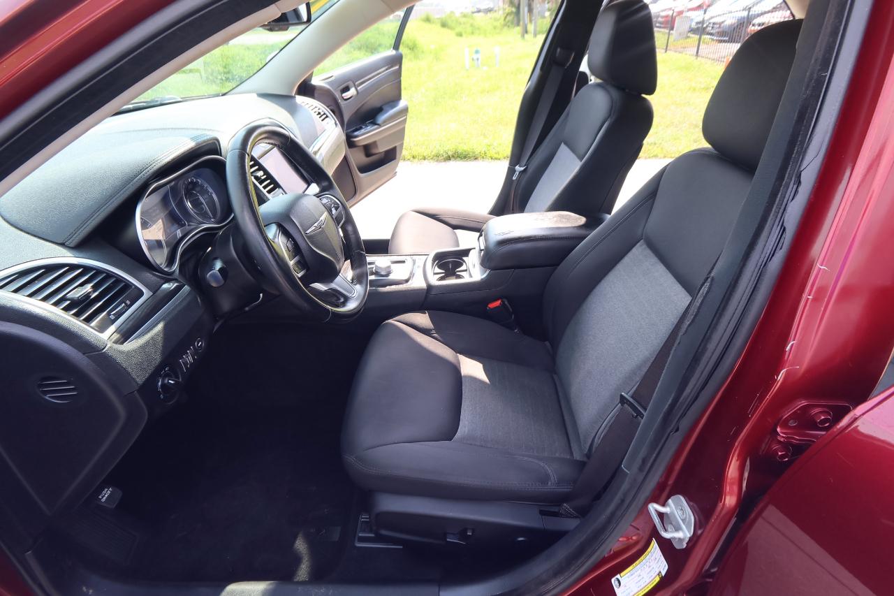 Chrysler 300 Touring RWD 2019