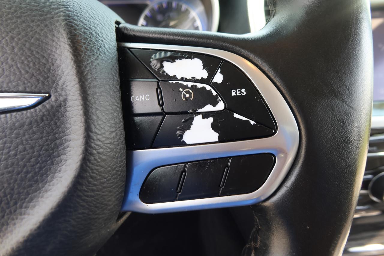 Chrysler 300 Touring RWD 2019